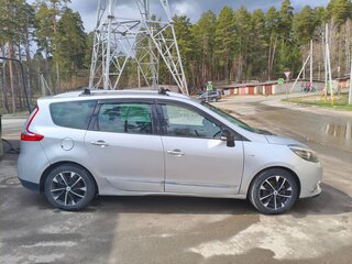 2016 Renault Scenic Grand III Рестайлинг 2, серебристый, 900000 рублей, вид 2
