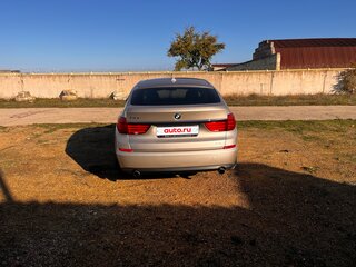 2010 BMW 5 серии Gran Turismo 535i VI (F10/F11/F07), золотистый, 1350000 рублей, вид 4