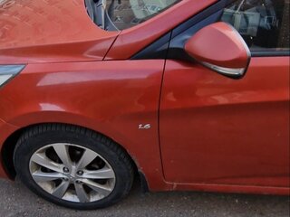 2012 Hyundai Solaris I, красный, 665000 рублей, вид 5