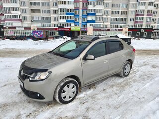 2017 Renault Logan II, бежевый, 750000 рублей, вид 2