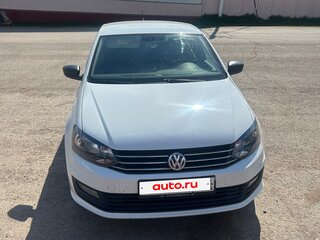 2018 Volkswagen Polo V Рестайлинг, белый, 775000 рублей, вид 2