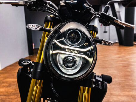 2026 Benelli 752 S, серый, 850000 рублей, вид 5