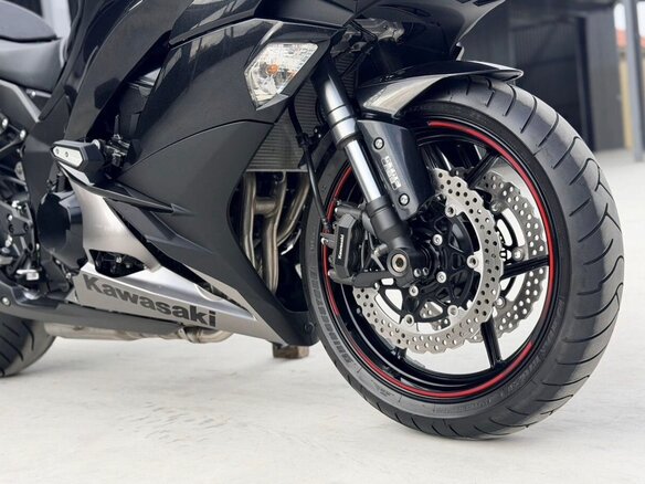 2018 Kawasaki Ninja 1000, чёрный, 1170000 рублей - вид 11