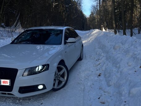 2011 Audi A4 IV (B8), белый, 800000 рублей, вид 3