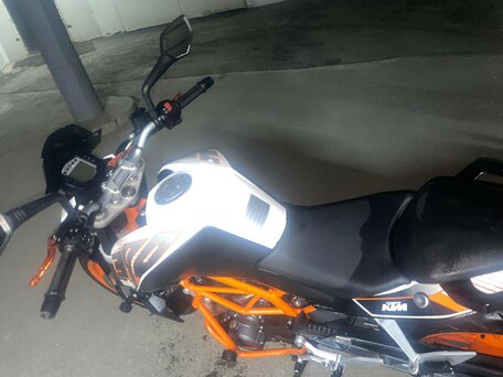 2014 KTM 390 Duke, белый, 390000 рублей, вид 5