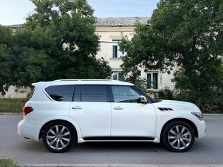 2013 Infiniti QX56 II, белый, 1850000 рублей, вид 5