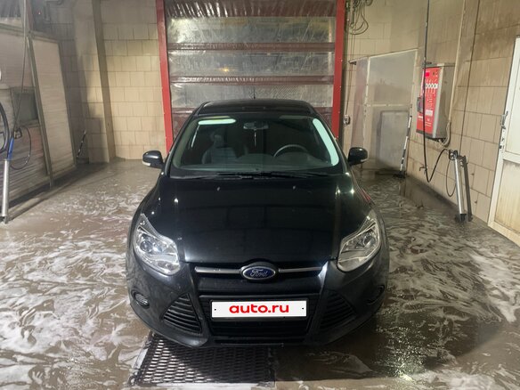 2014 Ford Focus III, чёрный, 720000 рублей - вид 2