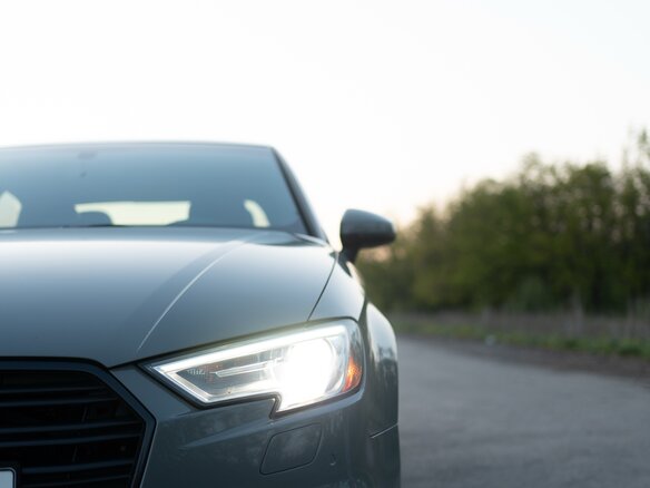 2020 Audi A3 III (8V) Рестайлинг, серый, 2750000 рублей - вид 12