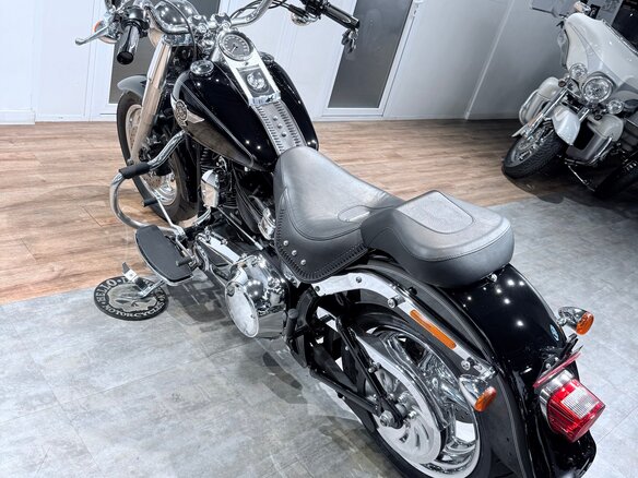 2010 Harley-Davidson Fat Boy, чёрный, 1299000 рублей - вид 6