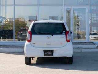 2014 Daihatsu Boon II, белый, 497000 рублей, вид 4