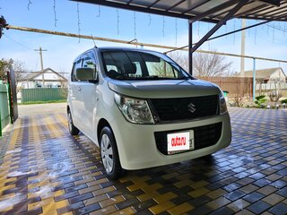 2016 Suzuki Wagon R V Рестайлинг, белый, 795000 рублей, вид 2