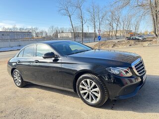 2018 Mercedes-Benz E-Класс 200 V (W213, S213, C238), чёрный, 2230000 рублей, вид 3