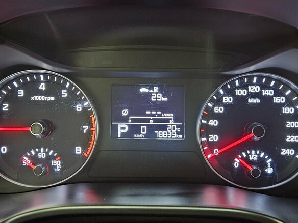 2020 Kia Cerato IV, серебристый - вид 10