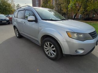 2008 Mitsubishi Outlander II, серебристый, 600000 рублей, вид 1