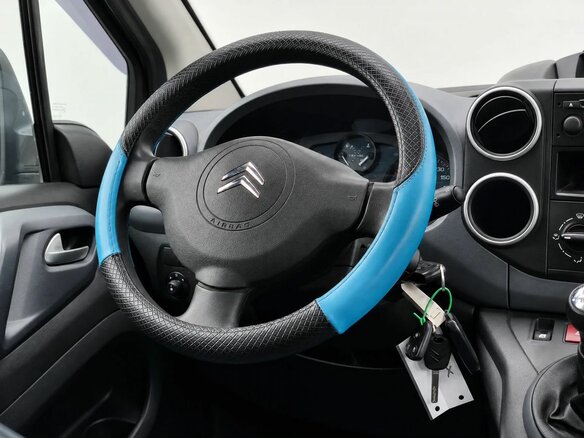 2011 Citroen Berlingo II, голубой, 595000 рублей - вид 10