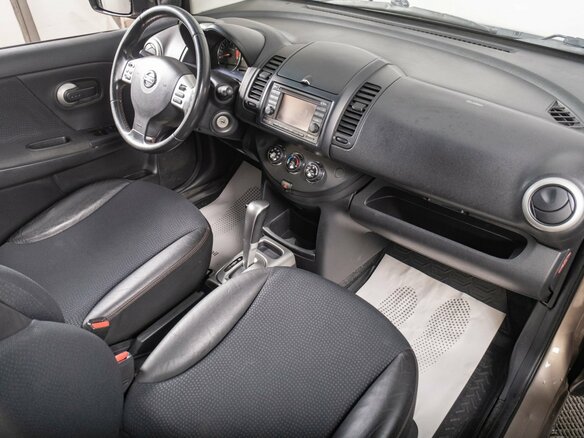 2010 Nissan Note I Рестайлинг, коричневый, 749000 рублей - вид 16