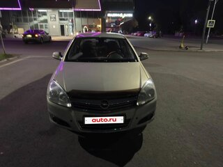 2010 Opel Astra H Рестайлинг, бежевый, 550000 рублей, вид 2