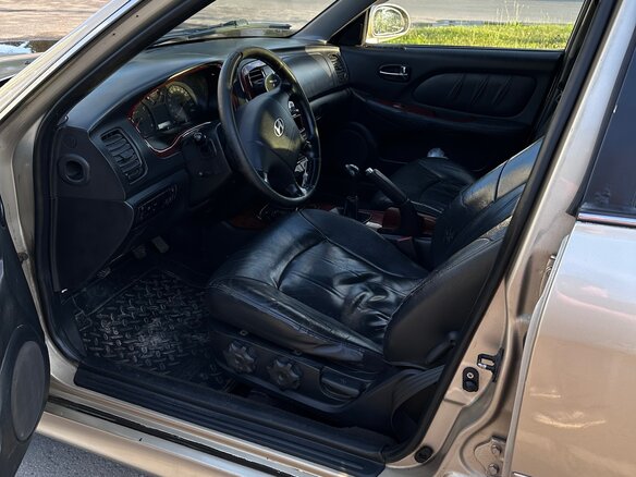 2006 Hyundai Sonata ТагАЗ IV (EF) Рестайлинг, бежевый, 280000 рублей - вид 8