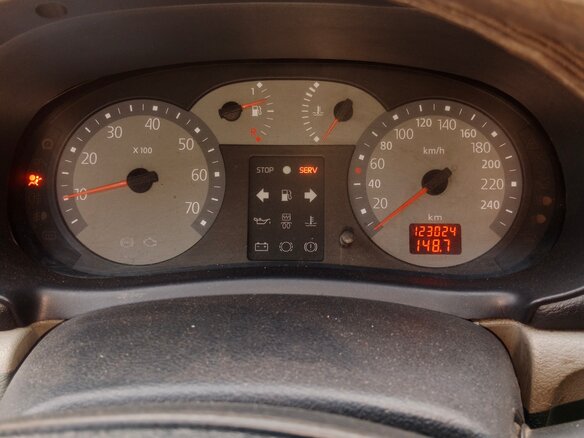 2005 Renault Symbol I Рестайлинг, серый - вид 8