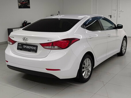 2014 Hyundai Elantra V (MD) Рестайлинг, белый, 1095000 рублей, вид 5