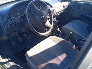 2012 Chevrolet Niva I Рестайлинг, серый, 449999 рублей, вид 4
