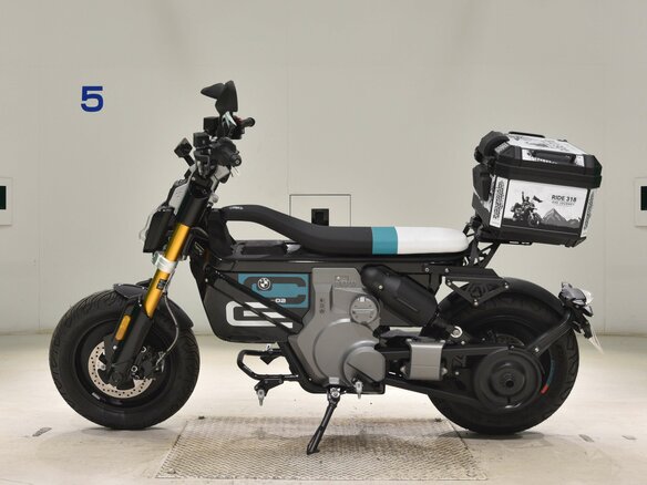 2024 BMW CE 02, чёрный, 715000 рублей - вид 3