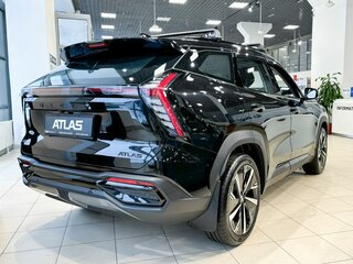 2026 Geely Atlas II, чёрный, 4119990 рублей, вид 3