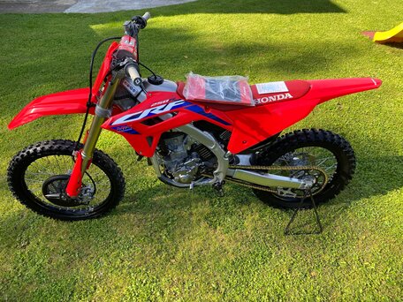 2024 Honda CR 250R, красный, 765000 рублей, вид 4