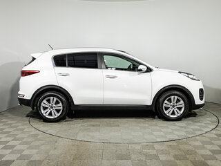 2016 Kia Sportage IV, белый, 1699989 рублей, вид 4