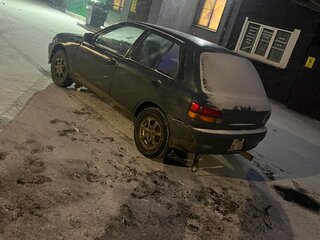 1990 Toyota Starlet IV (P80), серый, 150000 рублей, вид 3