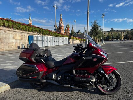 2019 Honda GL 1800 Gold Wing, красный, 3200000 рублей, вид 1