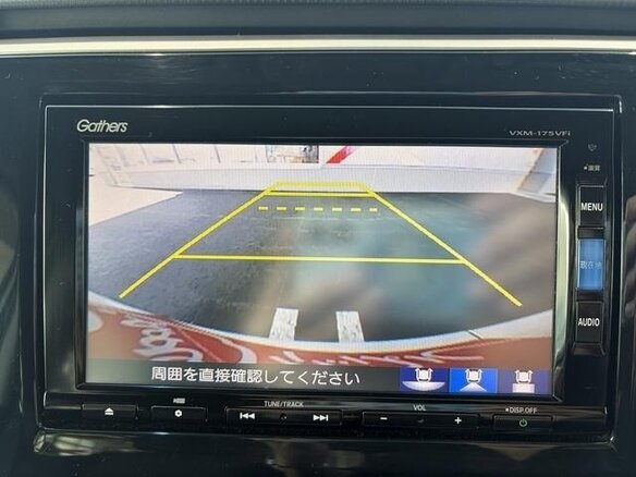2017 Honda Stepwgn Spada V Рестайлинг, белый, 1510000 рублей - вид 10