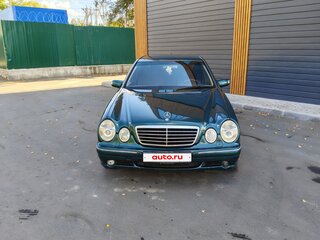 2000 Mercedes-Benz E-Класс 320 II (W210, S210) Рестайлинг, зелёный, 550000 рублей, вид 3