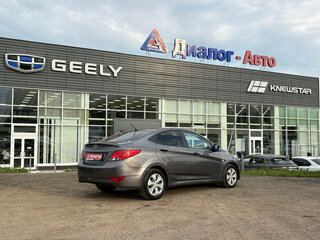 2014 Hyundai Solaris I Рестайлинг, серый, 860000 рублей, вид 5