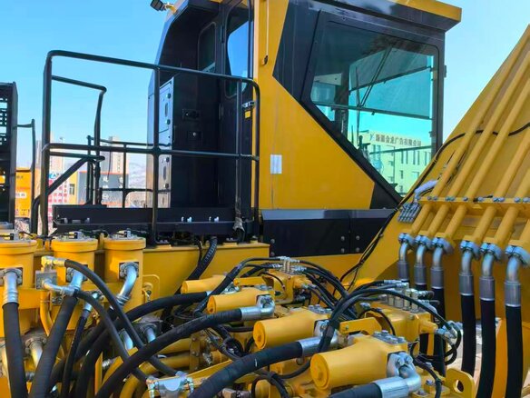 2024 Komatsu PC2000, жёлтый, 339787259 рублей - вид 7
