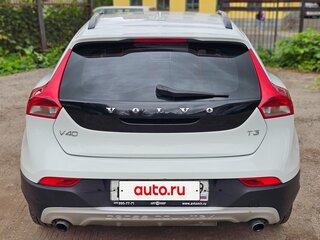 2019 Volvo V40 Cross Country I Рестайлинг, белый, 1550000 рублей, вид 5