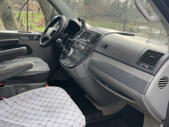 2005 Volkswagen Multivan T5, синий, 1500000 рублей - вид 10