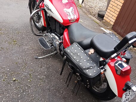 1996 Honda VT 1100, красный, 470000 рублей, вид 1
