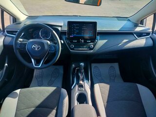 2022 Toyota Corolla XII (E210), белый, 1970000 рублей, вид 5