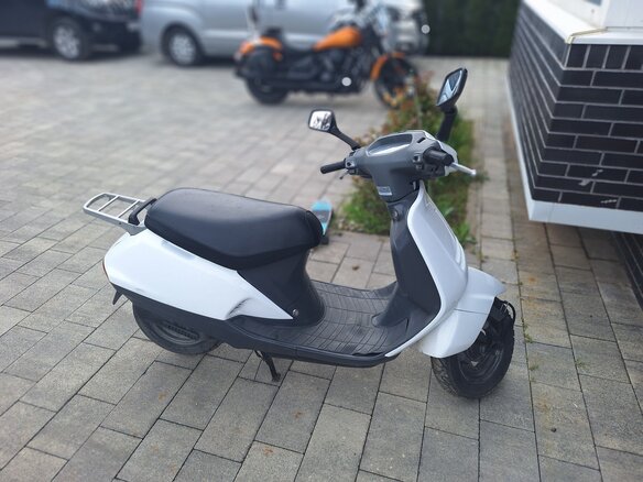 1990 Honda Lead 50, белый, 50000 рублей - вид 2
