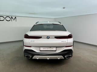 2024 BMW X6 40i III (G06) Рестайлинг, белый, 12915000 рублей, вид 4