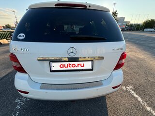 2008 Mercedes-Benz M-Класс 280 II (W164) Рестайлинг, белый, 1550000 рублей, вид 3