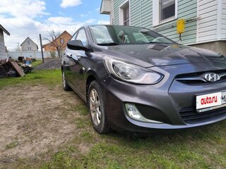 2013 Hyundai Solaris I, серый, 850000 рублей, вид 3