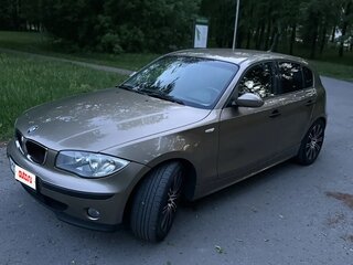 2006 BMW 1 серии 118i I (E81/E82/E87/E88), бежевый, 900000 рублей, вид 1
