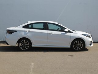 2023 Omoda S5, белый, 1410000 рублей, вид 4