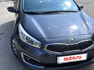 2018 Kia Ceed II Рестайлинг, синий, 1410000 рублей, вид 2