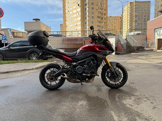 2015 Yamaha MT-09 Tracer (FJ-09), красный, 700000 рублей, вид 4