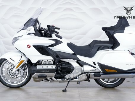 2026 Honda GL 1800 Gold Wing, белый, 3777000 рублей, вид 2