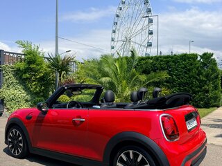 2022 Mini Cabrio Cooper III Рестайлинг 2, красный, 2999999 рублей, вид 4