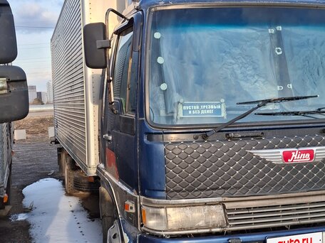 1992 Hino Series 500 (Ranger), синий, 1500000 рублей, вид 1